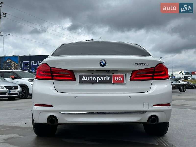 Седан BMW 5 Series 2018 в Львове