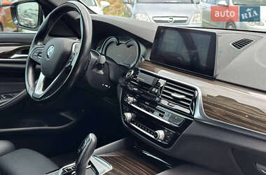 Седан BMW 5 Series 2018 в 