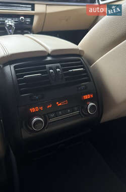 Седан BMW 5 Series 2013 в Запоріжжі