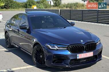 Седан BMW 5 Series 2018 в Мукачево