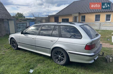 Універсал BMW 5 Series 2000 в Коростені