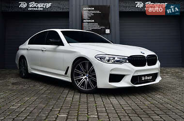 Седан BMW 5 Series 2018 в Львове