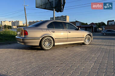 Седан BMW 5 Series 1998 в Хмельницком