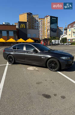 Седан BMW 5 Series 2014 в Киеве