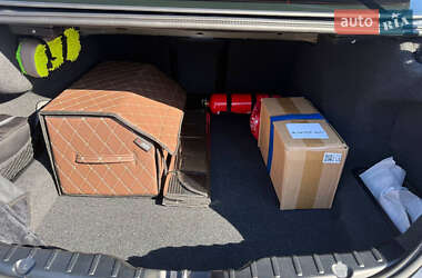 Седан BMW 5 Series 2014 в Киеве