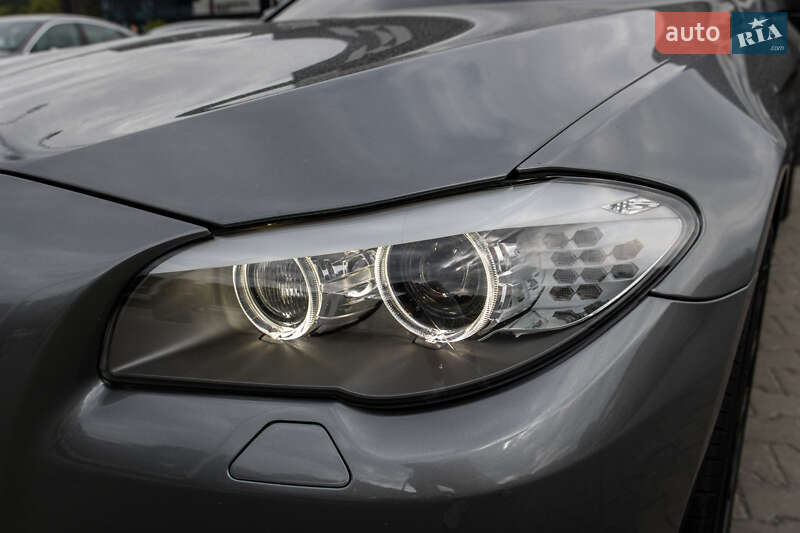 Седан BMW 5 Series 2011 в Львові