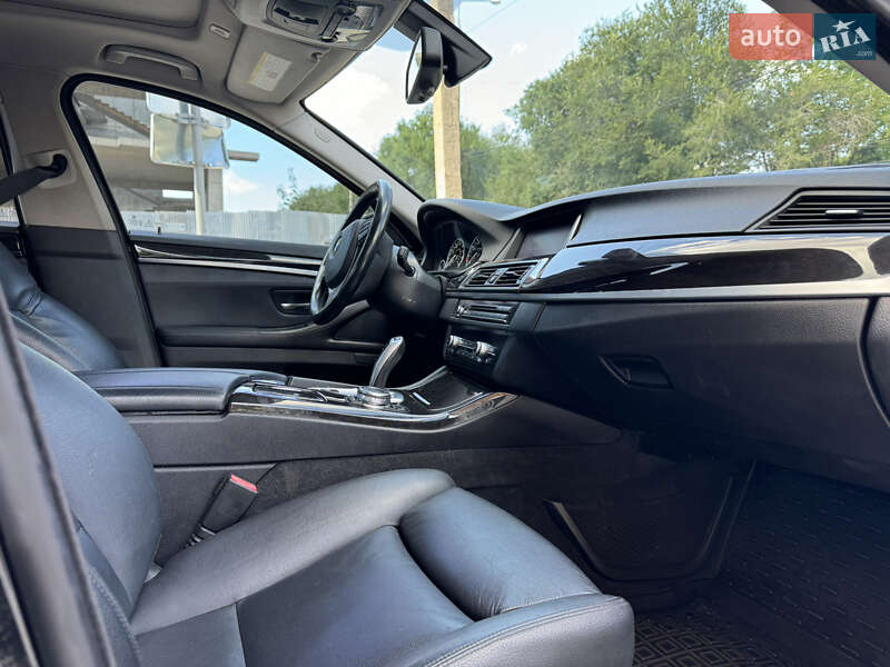 Седан BMW 5 Series 2014 в Києві