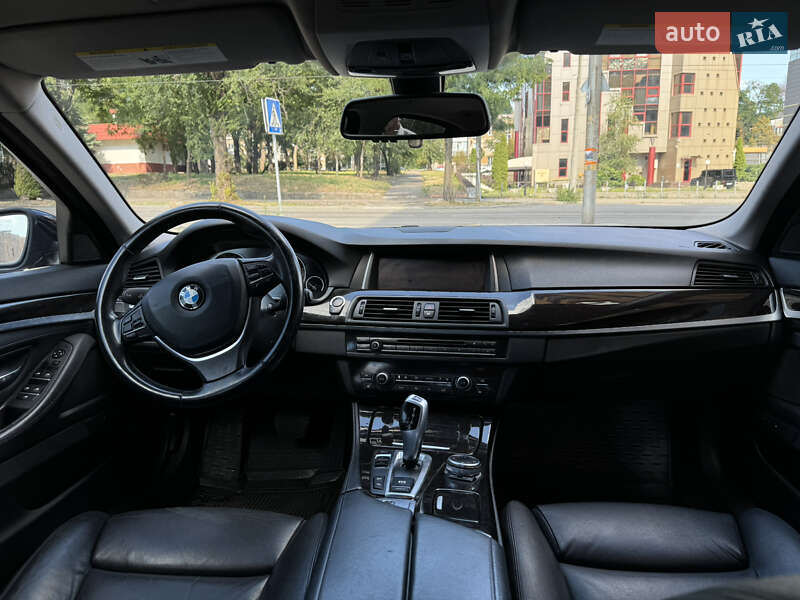 Седан BMW 5 Series 2014 в Києві