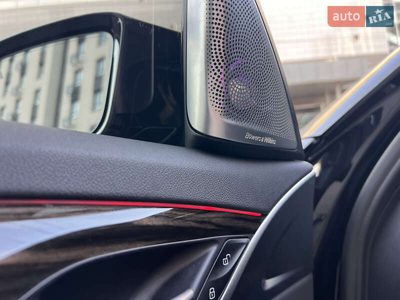 Седан BMW 5 Series 2020 в Запоріжжі
