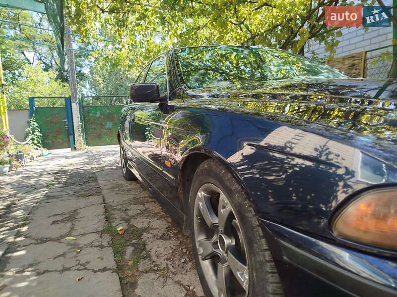 Седан BMW 5 Series 1999 в Новомосковске