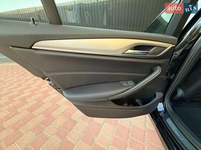 Седан BMW 5 Series 2017 в Одессе