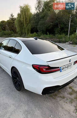 Седан BMW 5 Series 2017 в 