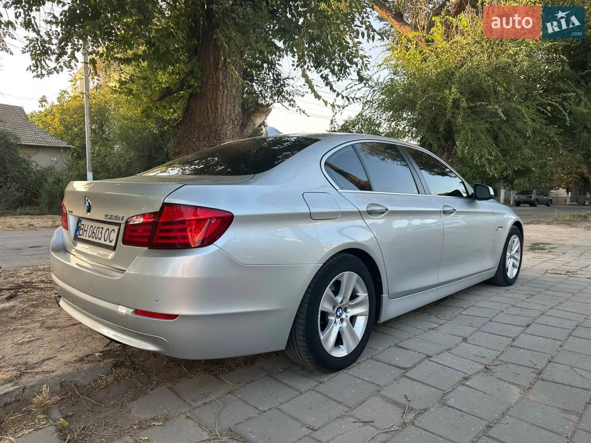 2012 BMW 5er - мініатюра 5