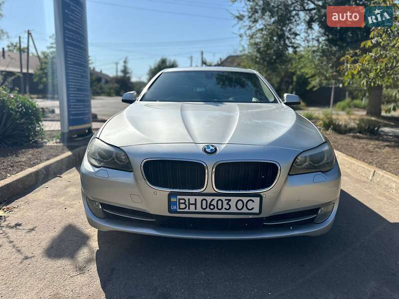 Седан BMW 5 Series 2012 в Татарбунарах фото 8 Седан BMW 5 Series 2012 в Татарбунарах