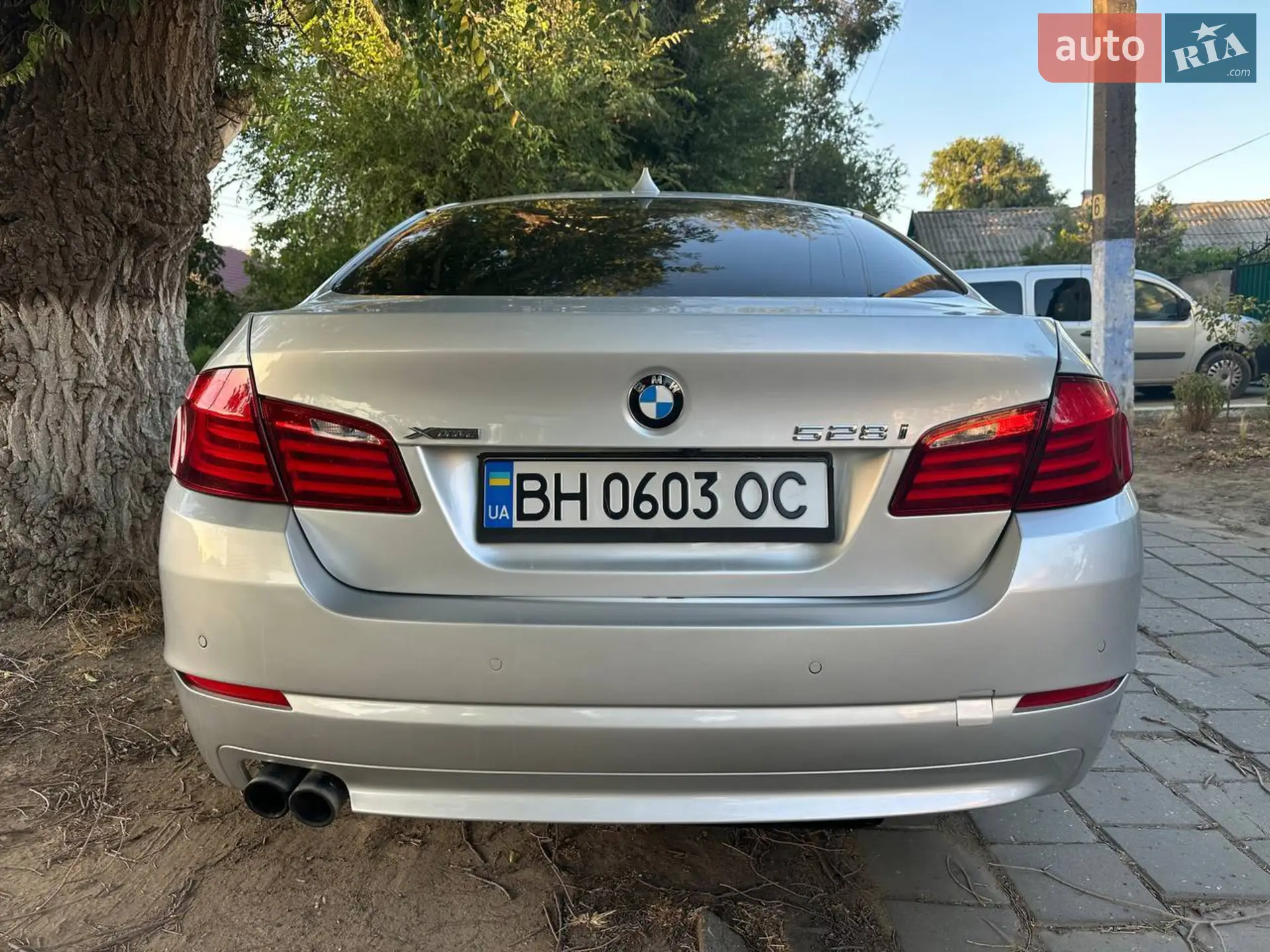 2012 BMW 5er - мініатюра 6