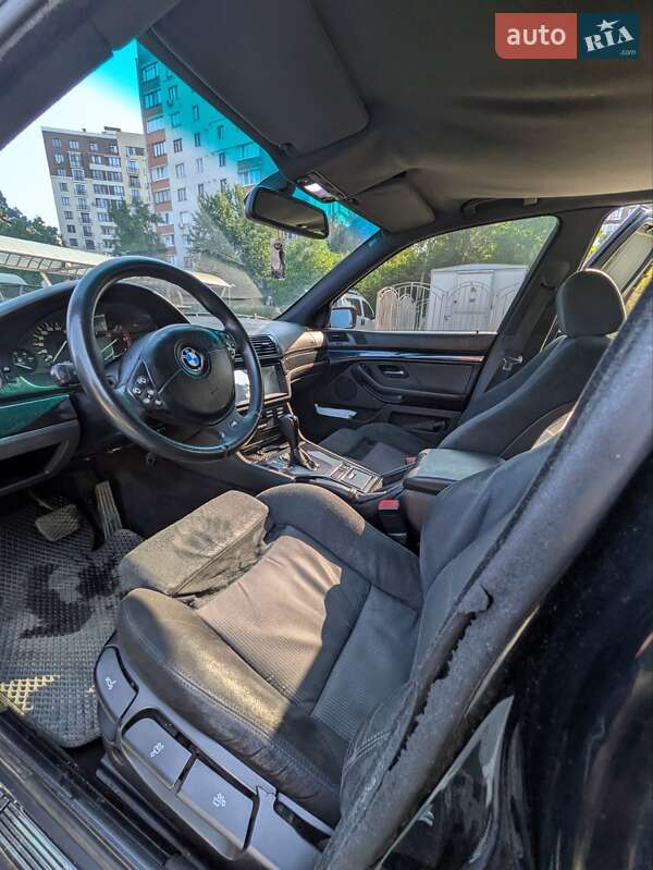 Универсал BMW 5 Series 2001 в Тернополе