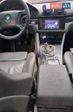 Седан BMW 5 Series 1997 в  фото 6 Седан BMW 5 Series 1997 в