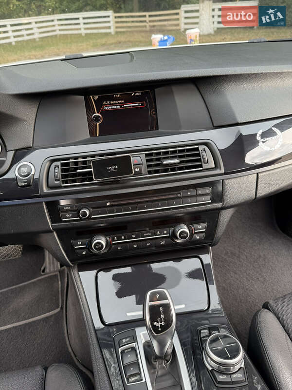 Седан BMW 5 Series 2012 в Ильинцах фото 21 Седан BMW 5 Series 2012 в Ильинцах