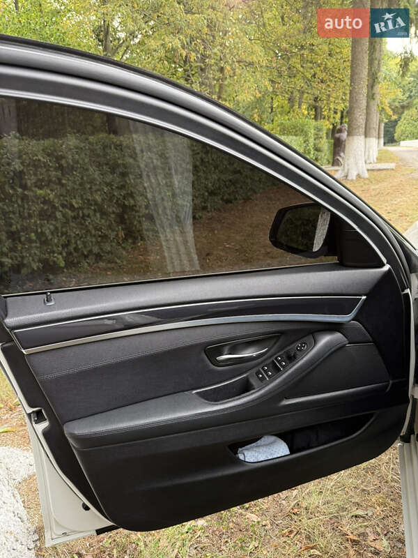 Седан BMW 5 Series 2012 в Ильинцах фото 22 Седан BMW 5 Series 2012 в Ильинцах