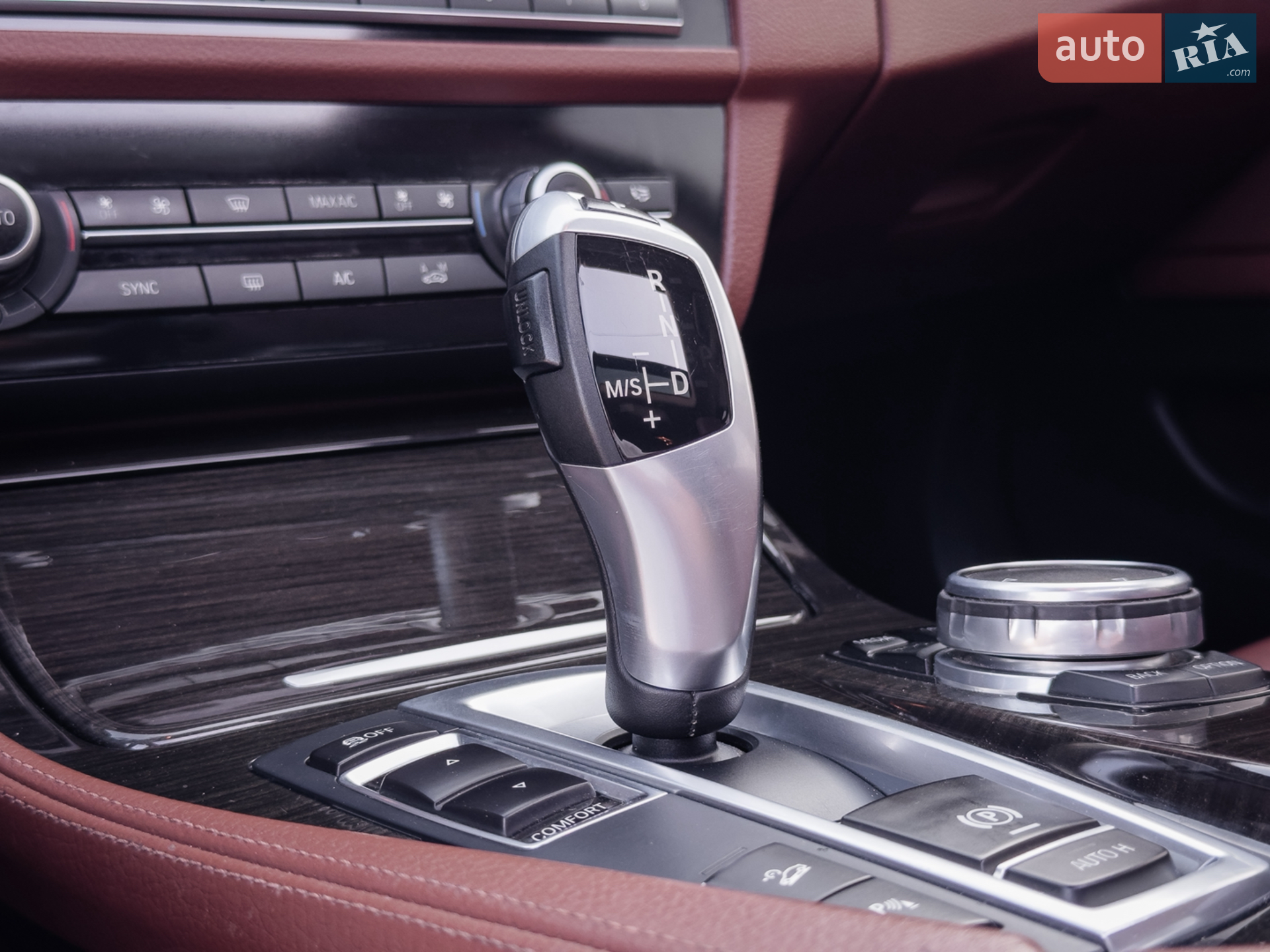 2014 BMW 5er - мініатюра 19