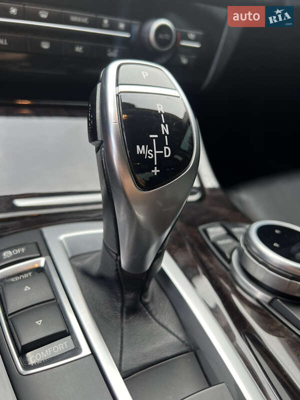 Седан BMW 5 Series 2012 в Кременчуге фото 30 Седан BMW 5 Series 2012 в Кременчуге