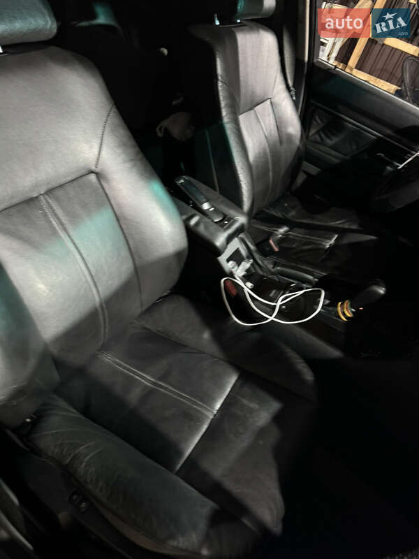 Седан BMW 5 Series 2002 в Немирове