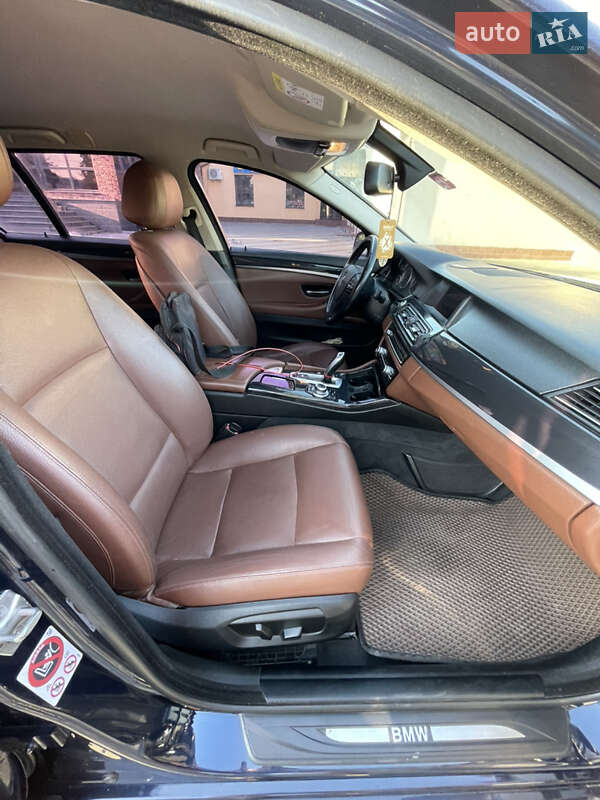 Універсал BMW 5 Series 2017 в Звягелі
