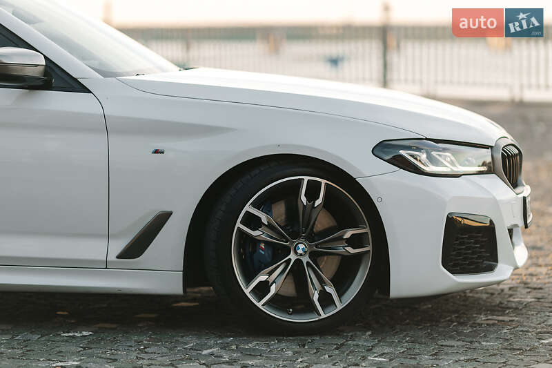 Седан BMW 5 Series 2020 в Днепре