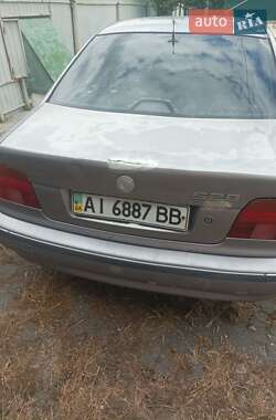 Седан BMW 5 Series 1997 в Киеве