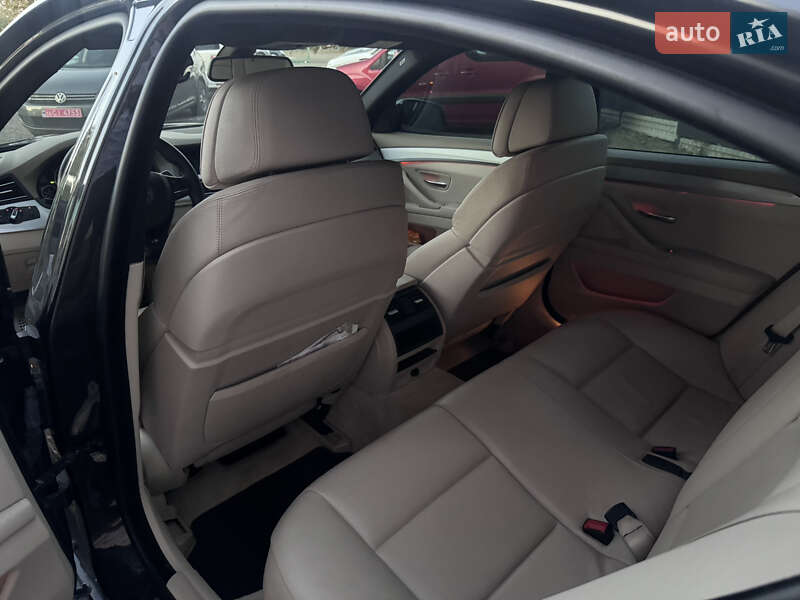 Седан BMW 5 Series 2012 в Звенигородке