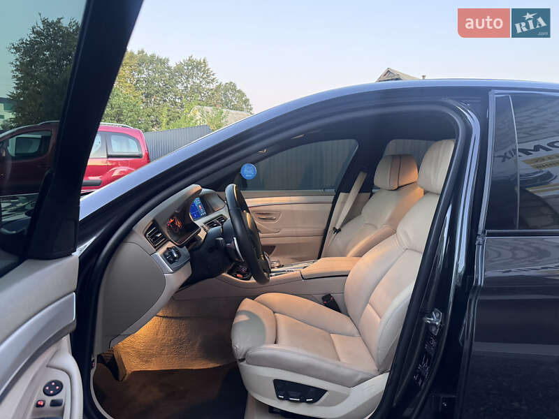 Седан BMW 5 Series 2012 в Звенигородке