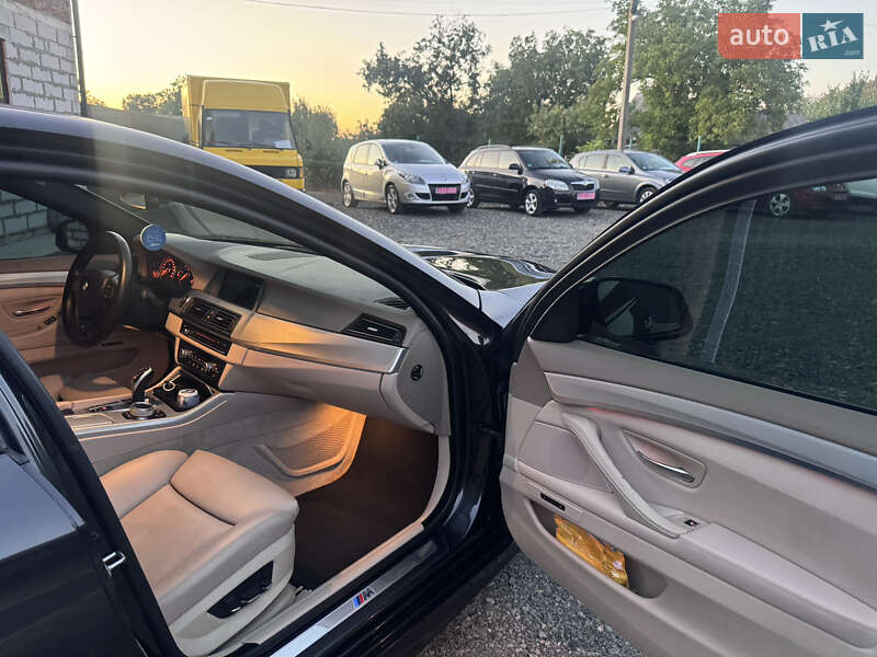 Седан BMW 5 Series 2012 в Звенигородке