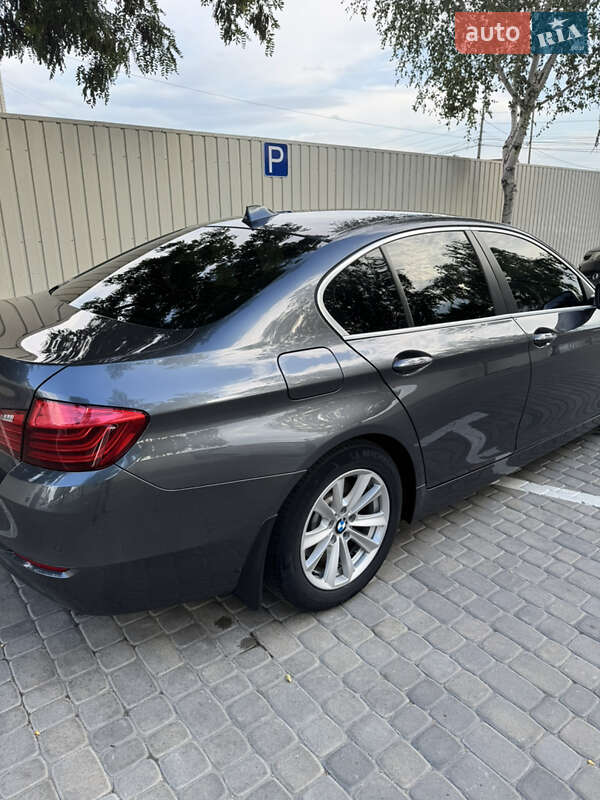 Седан BMW 5 Series 2016 в Кременчуге