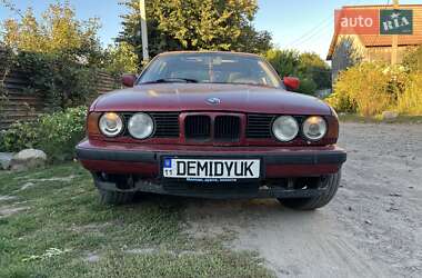Седан BMW 5 Series 1991 в Киеве