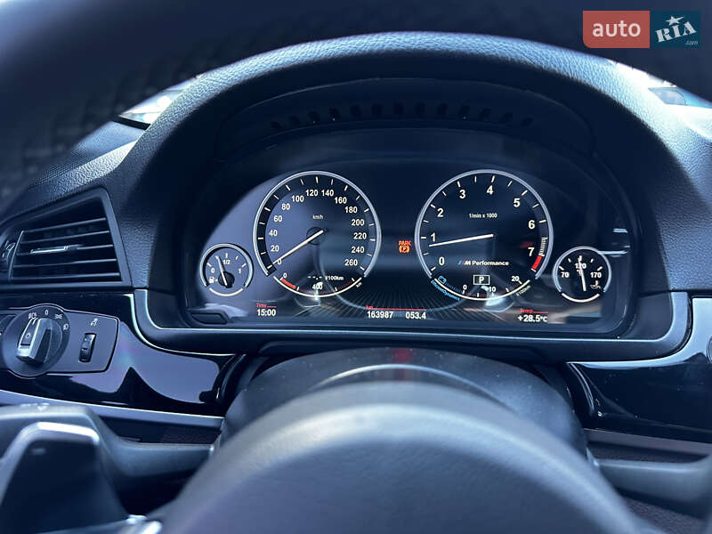 Седан BMW 5 Series 2014 в Кривом Роге