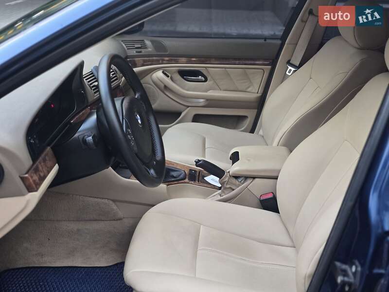 Седан BMW 5 Series 1999 в Киеве