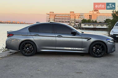 Седан BMW 5 Series 2018 в 