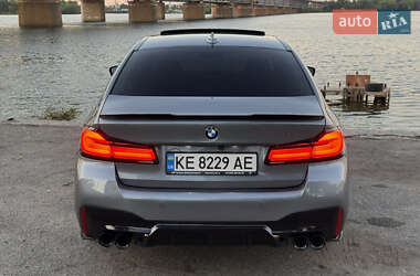 Седан BMW 5 Series 2018 в 