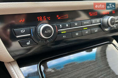 Седан BMW 5 Series 2013 в 