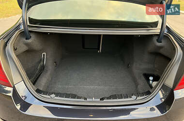 Седан BMW 5 Series 2013 в 