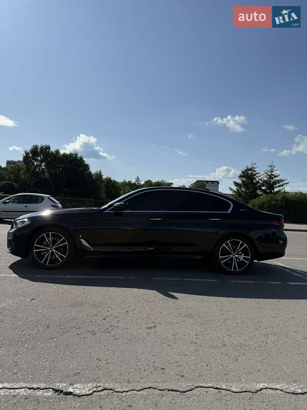 Седан BMW 5 Series 2018 в Киеве фото 12 Седан BMW 5 Series 2018 в Киеве