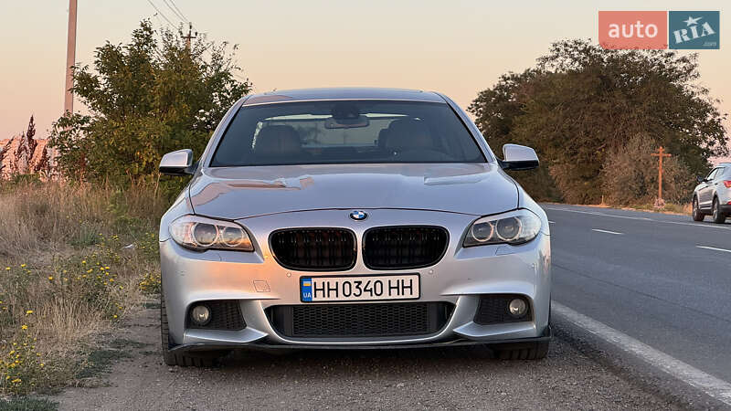 Седан BMW 5 Series 2011 в Одессе