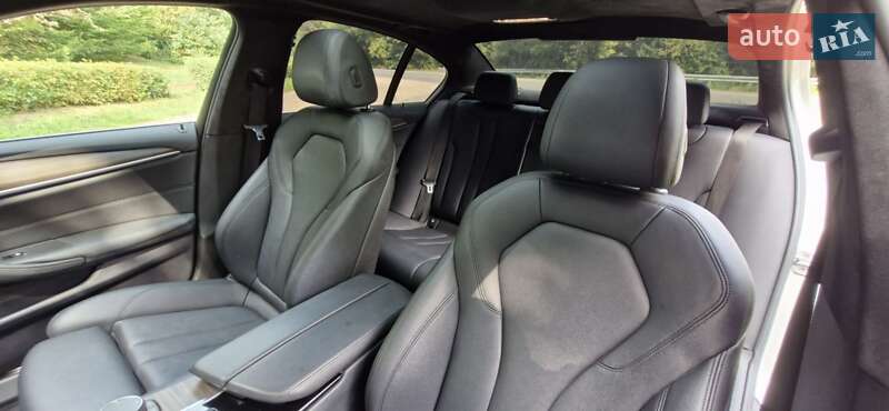 Седан BMW 5 Series 2018 в Ужгороде