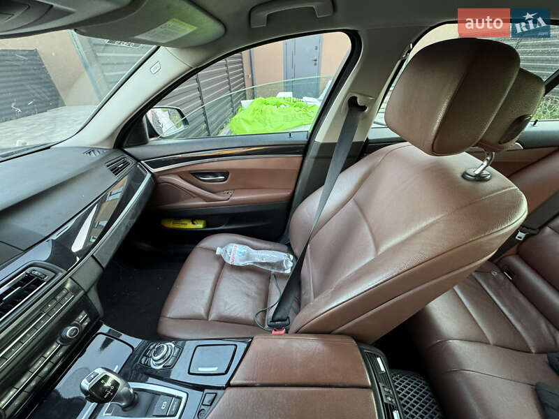 Седан BMW 5 Series 2011 в Киеве