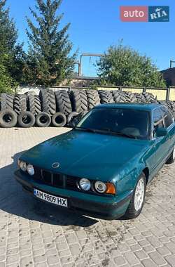 Седан BMW 5 Series 1990 в Хмельницькому