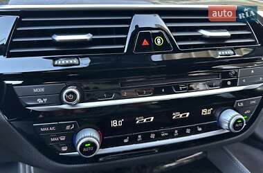 Седан BMW 5 Series 2018 в 