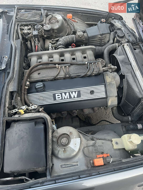 Седан BMW 5 Series 1993 в Теофиполе фото 16 Седан BMW 5 Series 1993 в Теофиполе