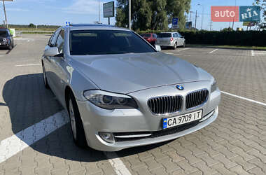 Седан BMW 5 Series 2012 в 
