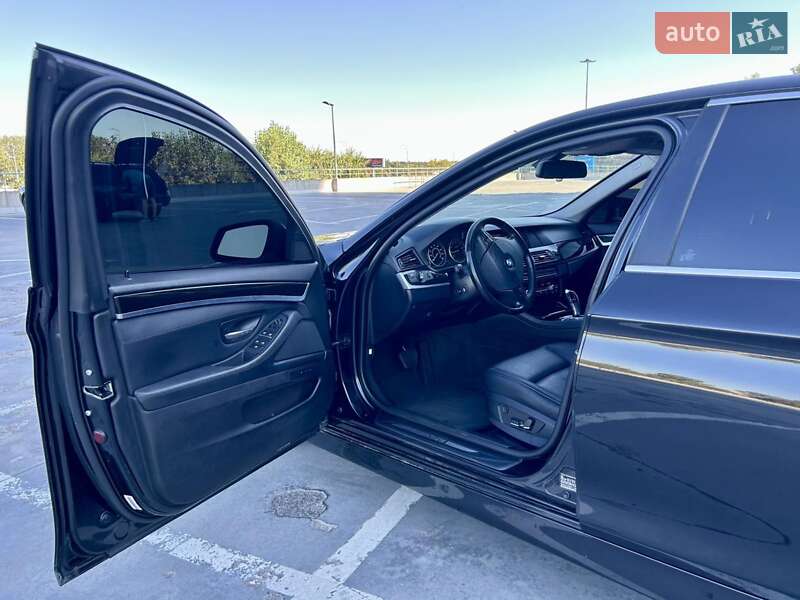 Седан BMW 5 Series 2013 в Киеве