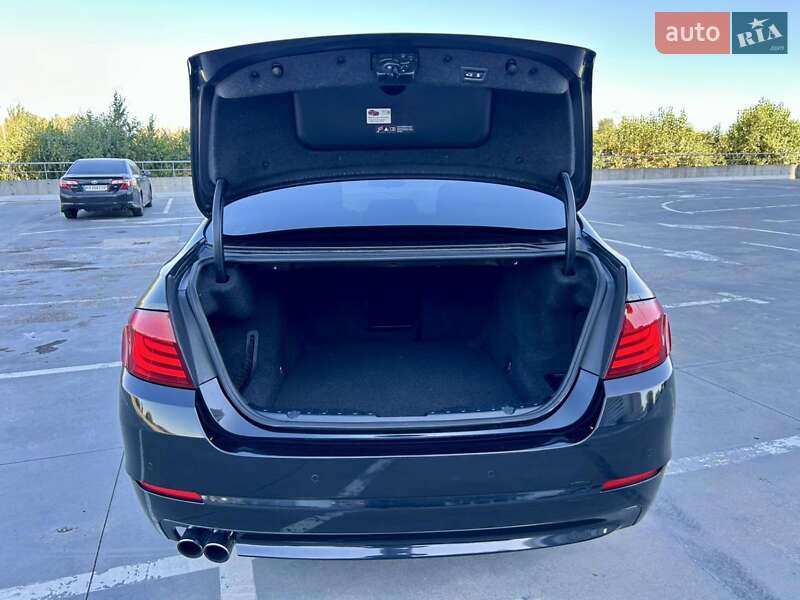 Седан BMW 5 Series 2013 в Киеве